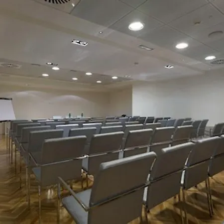 Italiana Milan Fair 4*