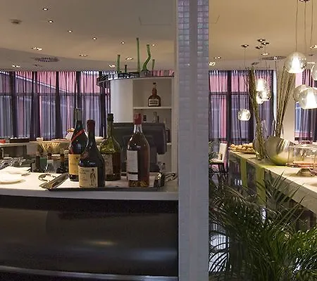 Italiana Milan Fair 4* Rho