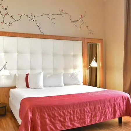 Italiana Milan Fair 4*